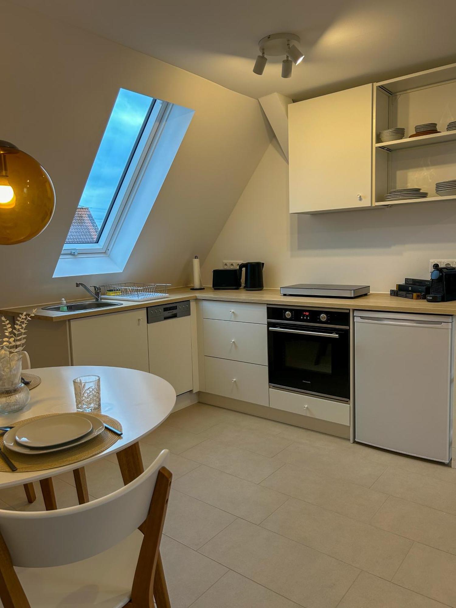 Ferienwohnung As 5 One & Two Bamberg - Modern In Ruhiger Lager Mit Balkon Hallstadt Buitenkant foto